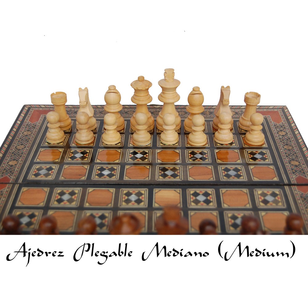 Folding Chess Game + Wood Chips (Syrian inlay) - Arab Home Decor