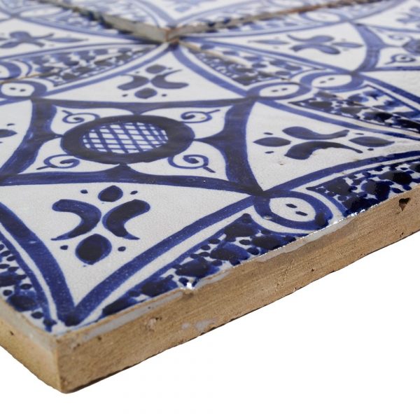 Al-Andalus - 14,5 cm - several designs - handcrafted tile - model 18