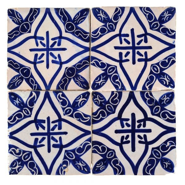 Al-Andalus - 10 cm - several designs - handcrafted tile - model 23
