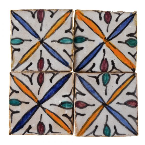 Al-Andalus - 10 cm - several designs - handcrafted tile - model 26