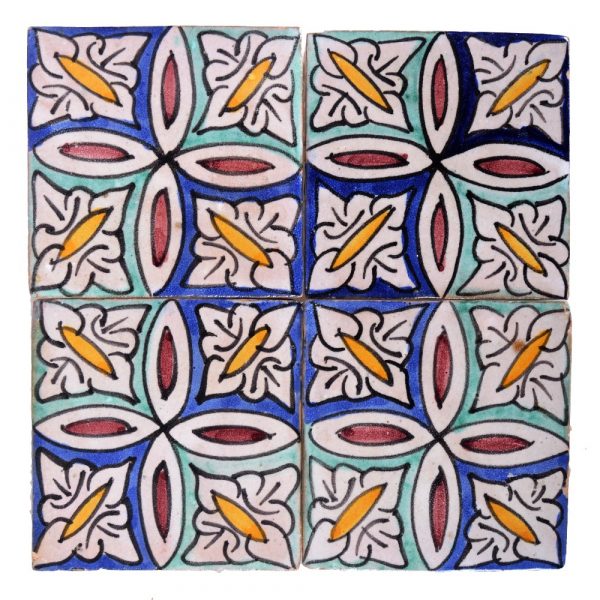 Al-Andalus - 10 cm - several designs - handcrafted tile - model 33