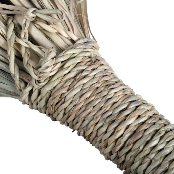 Artisan Hand Broom Palmito - 46 cm - Ideal for Carpets
